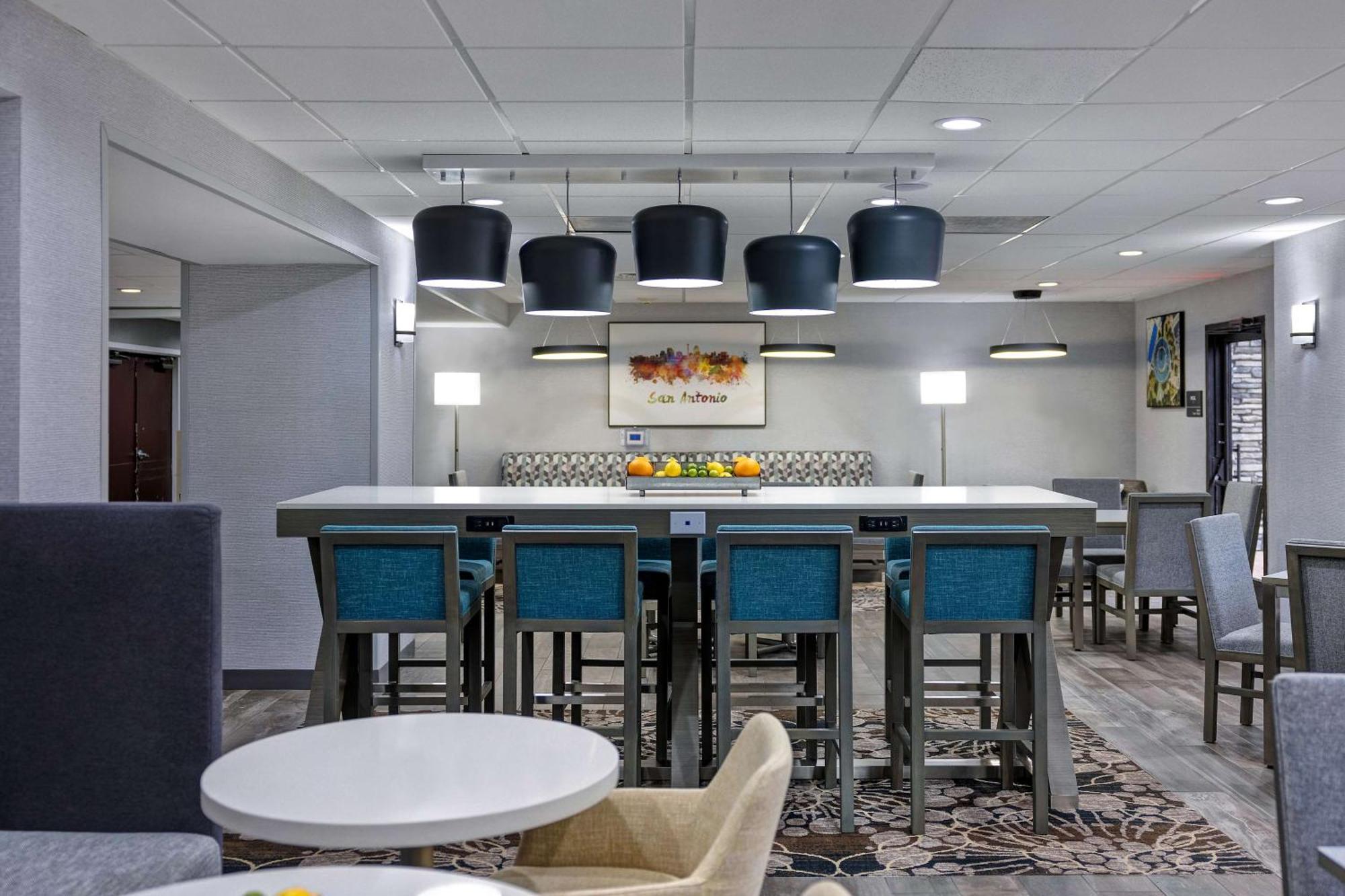 Hampton Inn San Antonio Downtown Extérieur photo