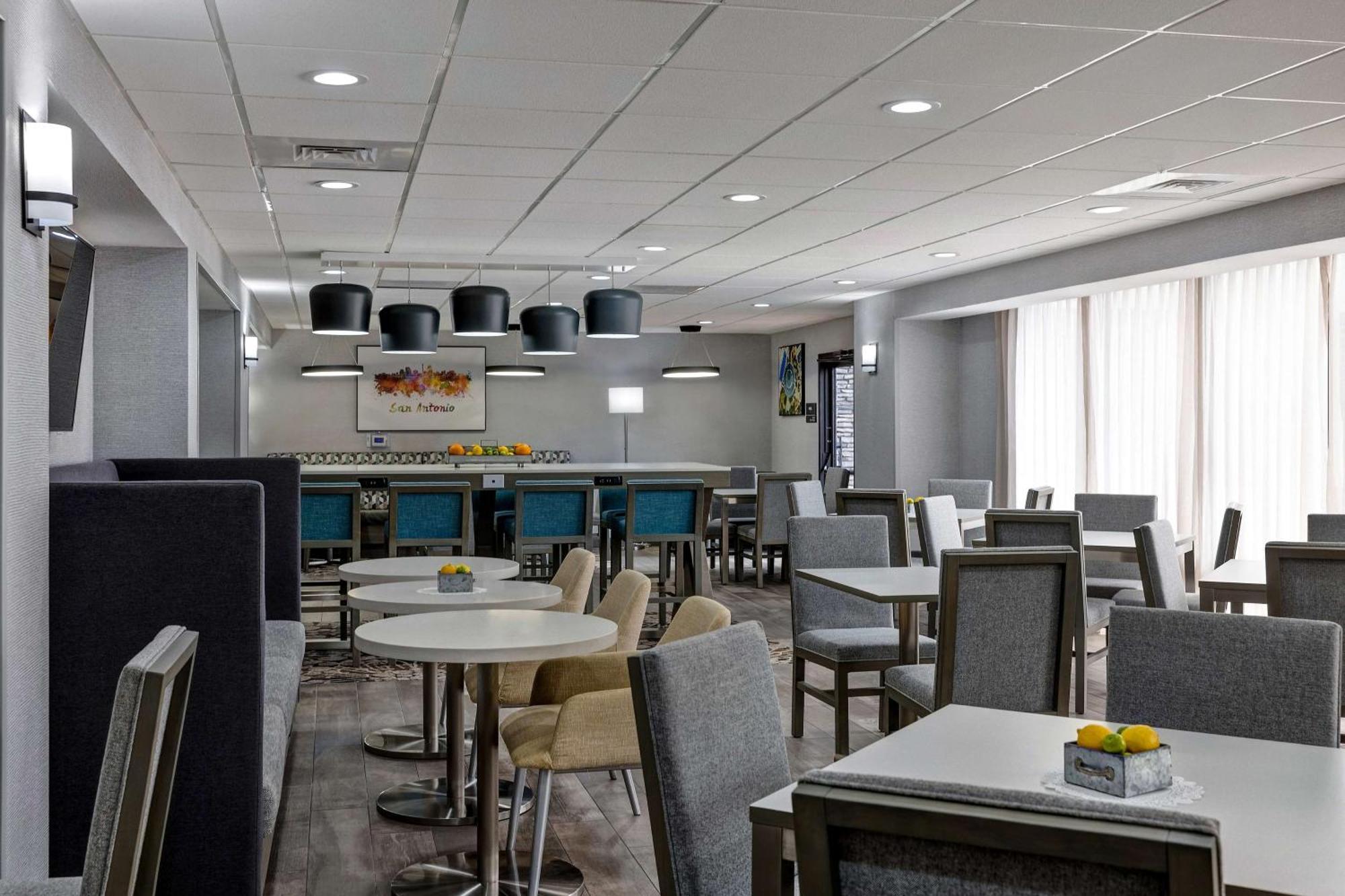 Hampton Inn San Antonio Downtown Extérieur photo